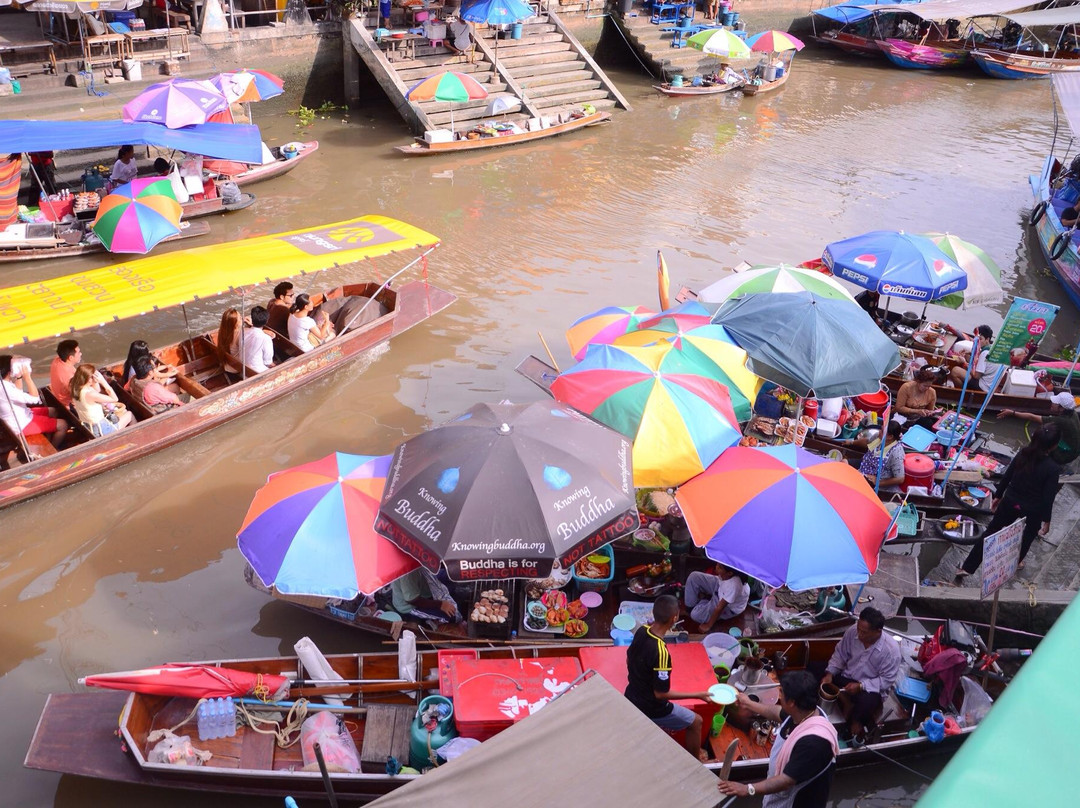 Amphawa Floating Market & Firefly Night Cruising Day Tours - Panda Bus景点图片
