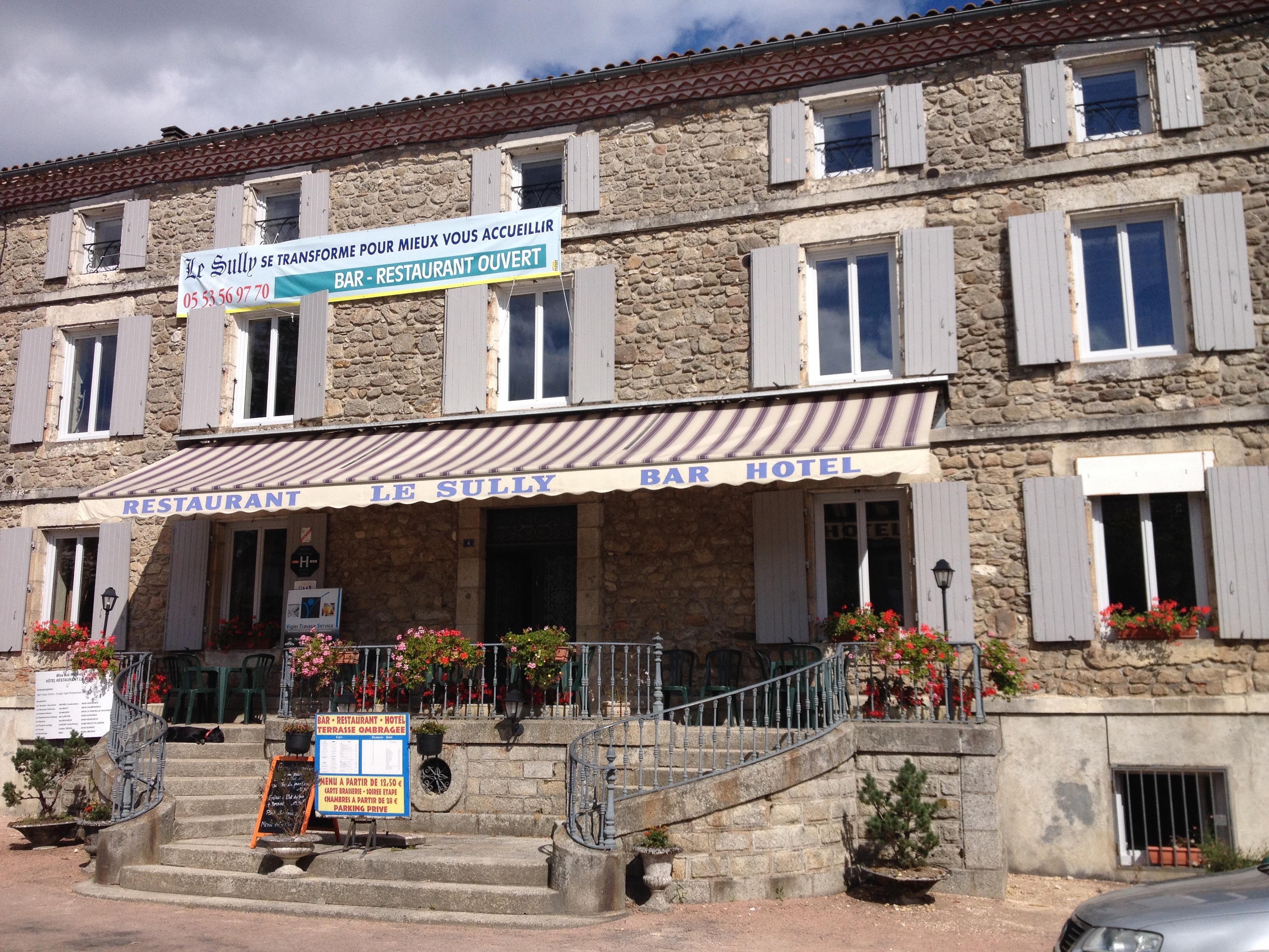 Hotel-Restaurant Le Sully-浴室