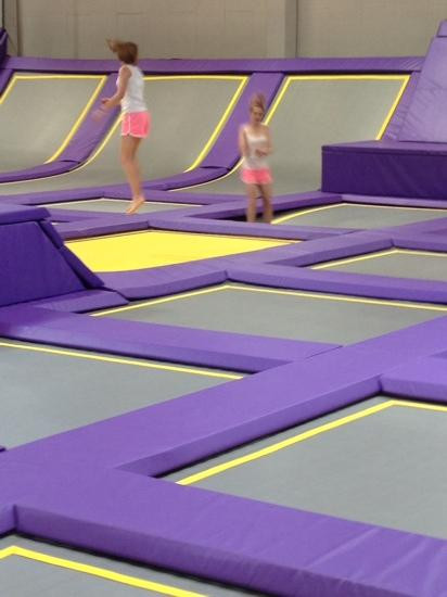 Jump In Camberley景点图片
