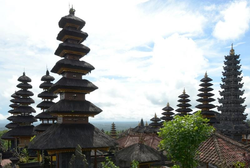 北沙基母庙-卡朗阿森必去景点