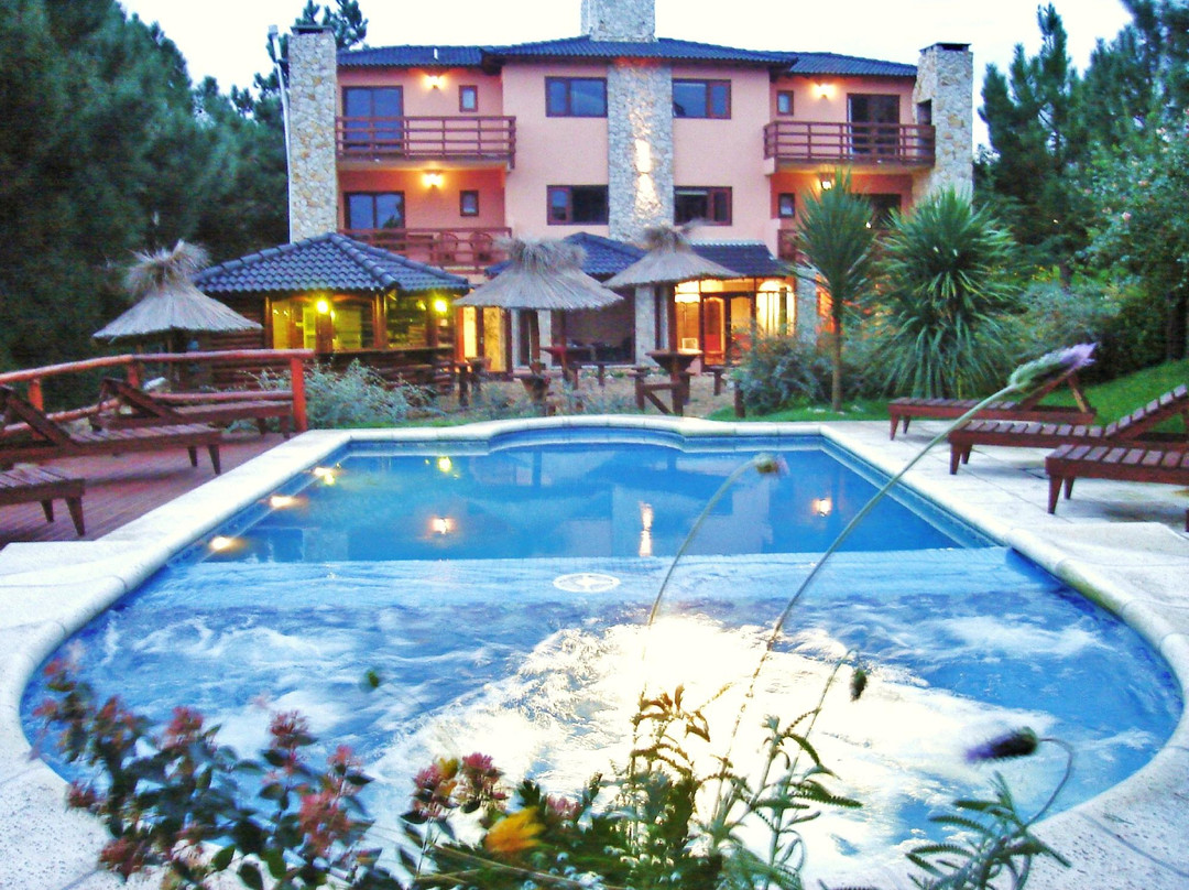 El Remanso del Bosque Apart Hotel