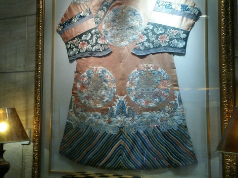 月亮河温泉假日酒店主图