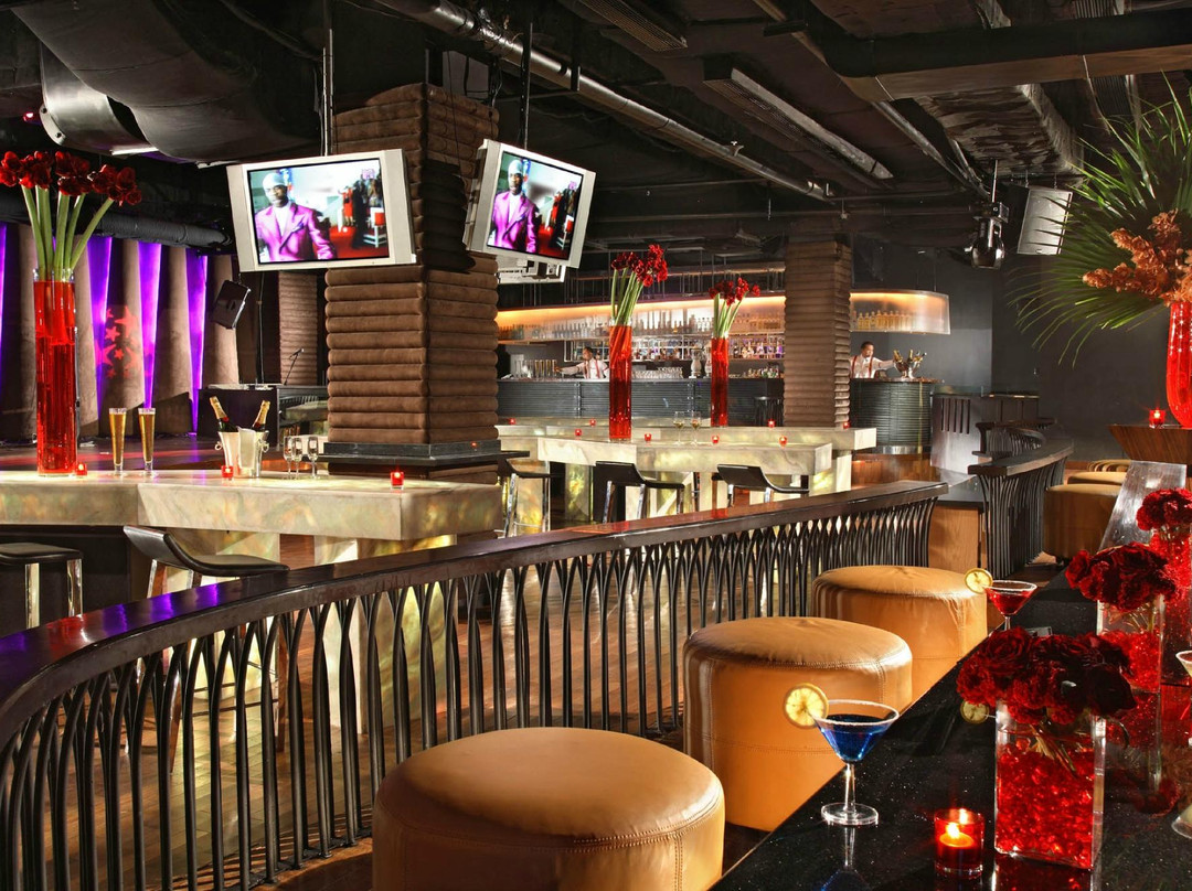 Cj's Bar
