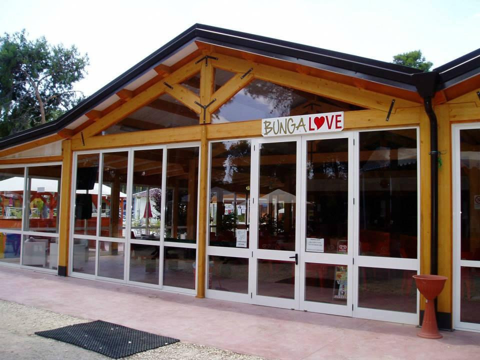 Bungalove Cafe - Sala Ricevimenti景点图片