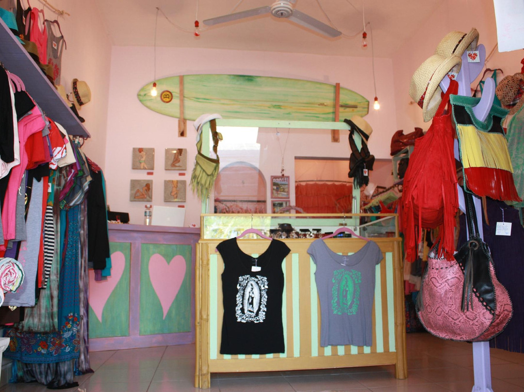 Scarlett boutique景点图片