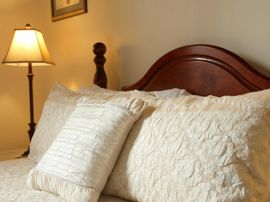 Camelia Cottage主图