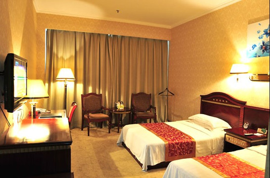 世纪花园酒店主图