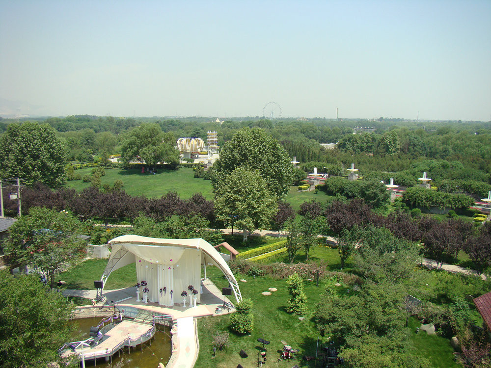 御景花园假日酒店主图