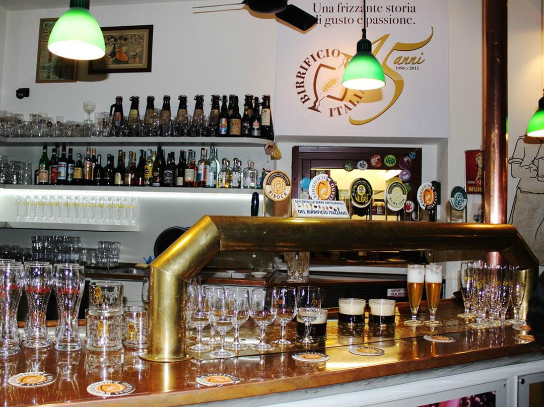 Lurago Marinone餐馆和美食-Birrificio Italiano