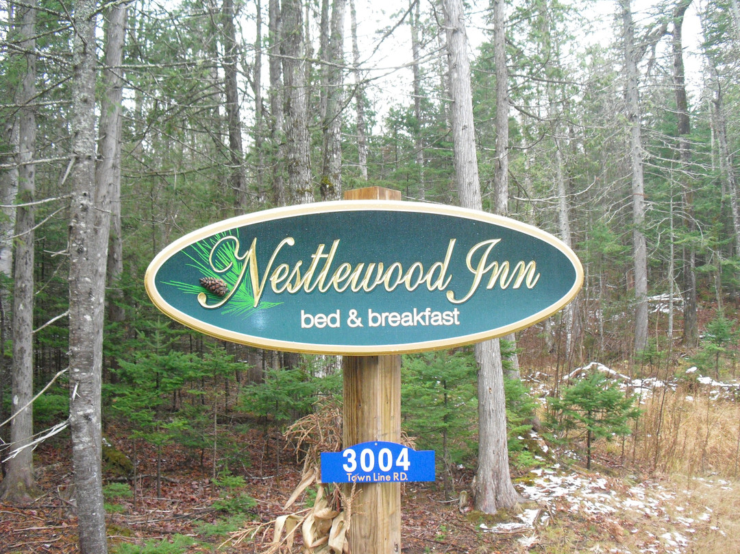 Nestlewood Inn主图