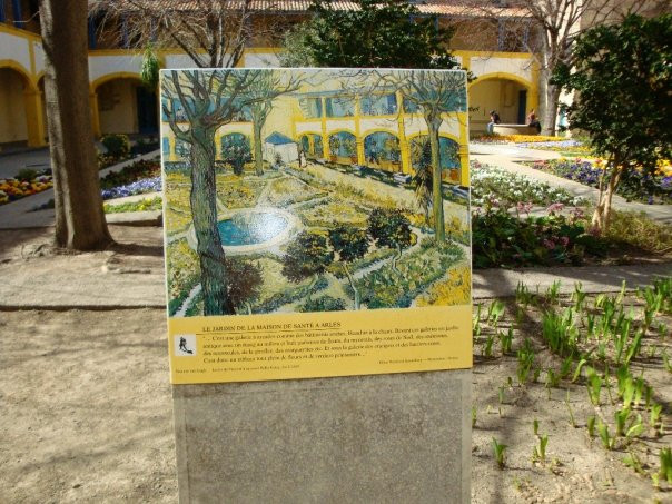 梵高医院-阿尔勒必去景点