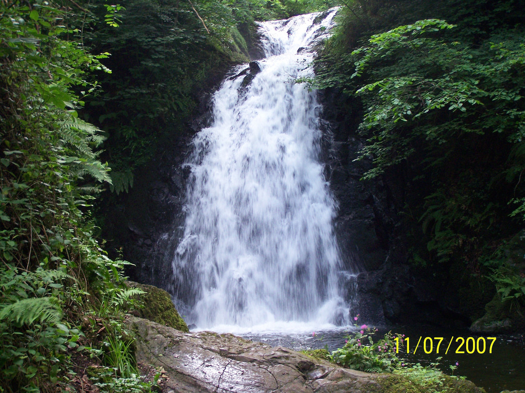 Gleno Waterfall景点图片