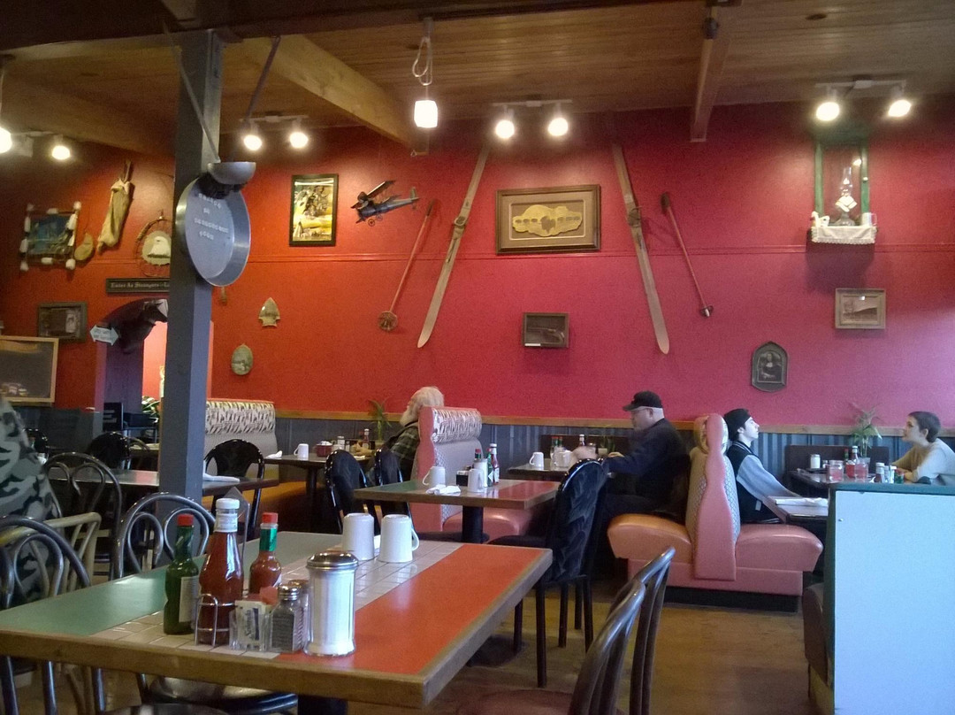 Stephanies international cafe