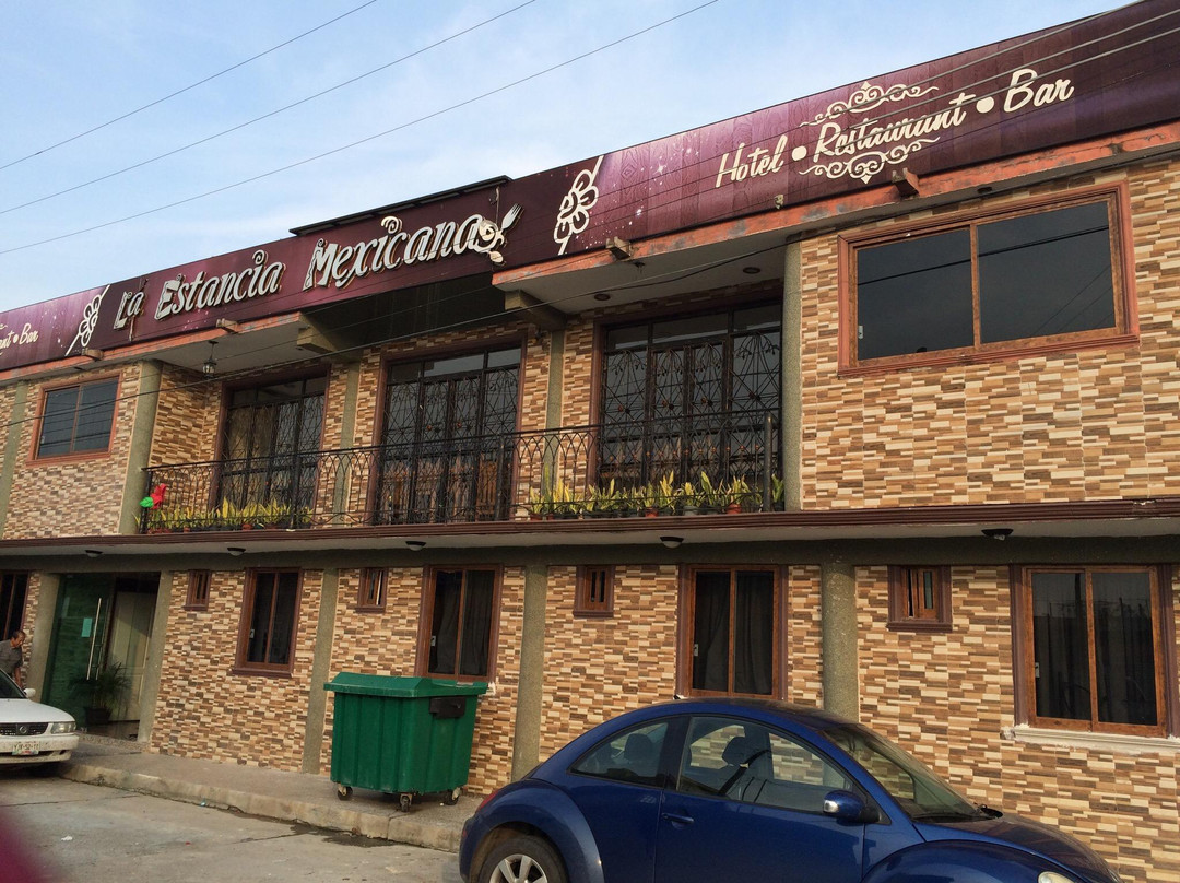 Hotel La Estancia Mexicana