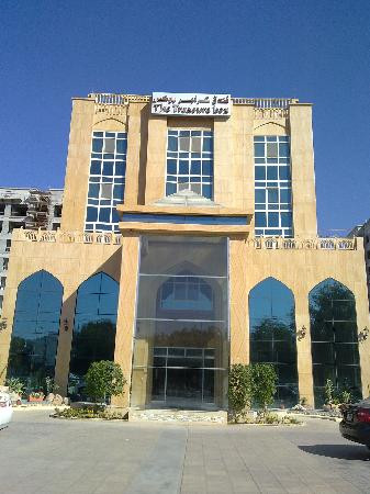 Azaiba酒店住宿-Johny International Hotel