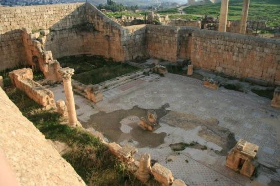 杰拉什遗址-杰拉什必去景点