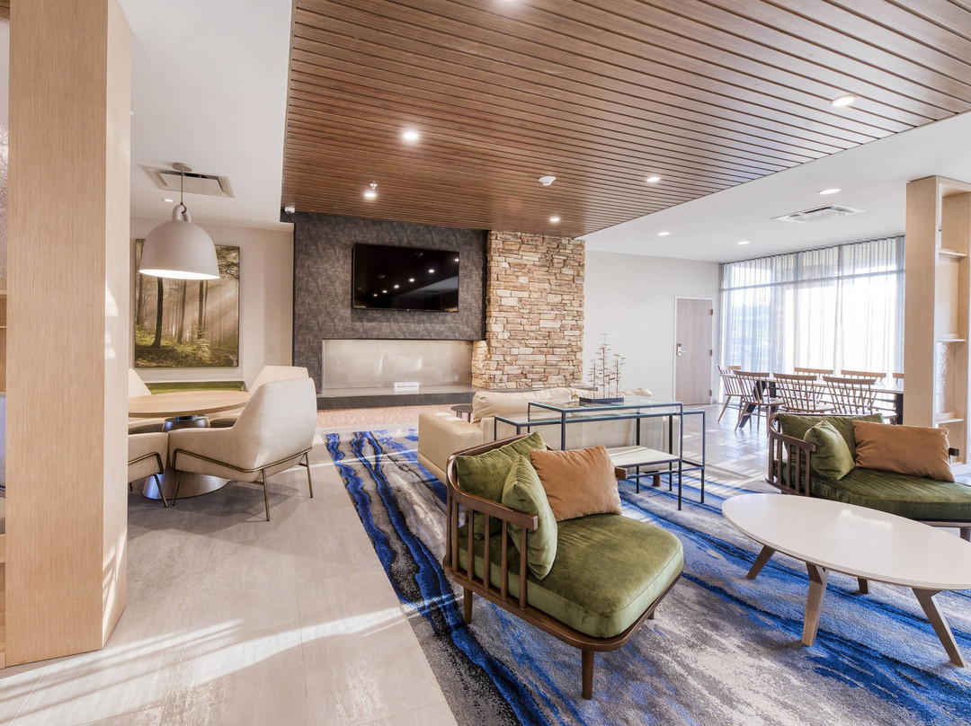 Mount Holly酒店住宿-Fairfield by Marriott Inn & Suites Charlotte Belmont