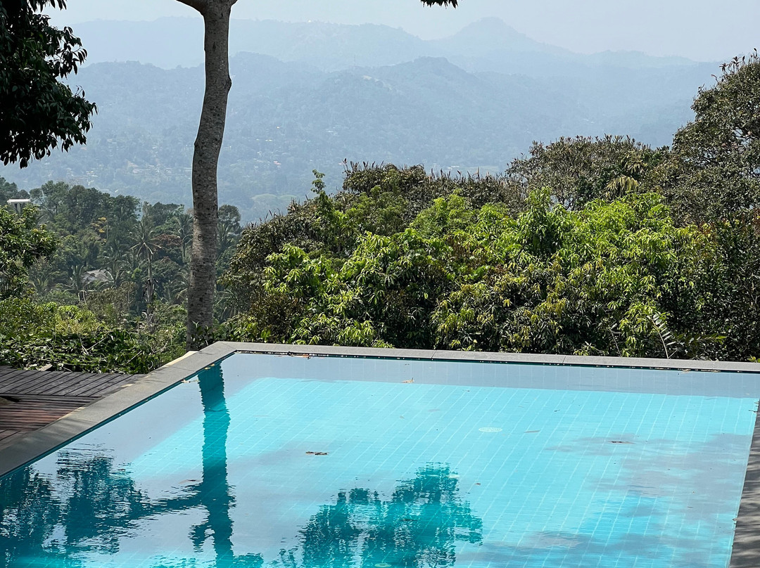 蒙巴顿简易别墅- 康提主图