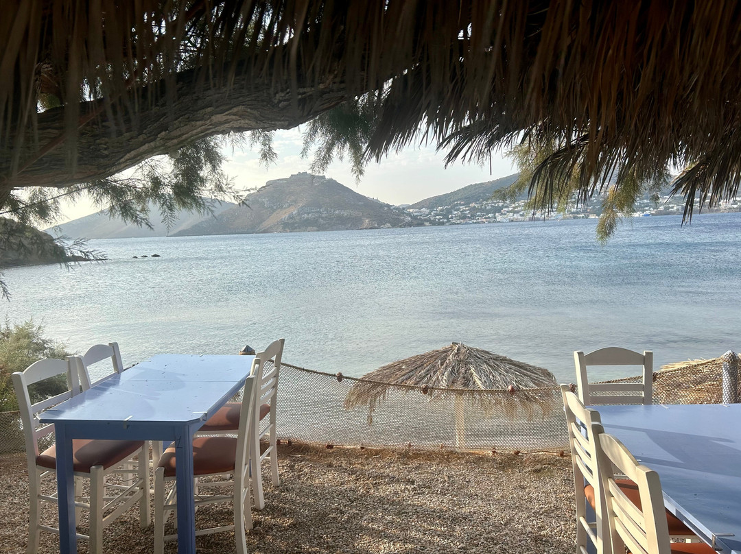 Dio Liskaria Beach景点图片