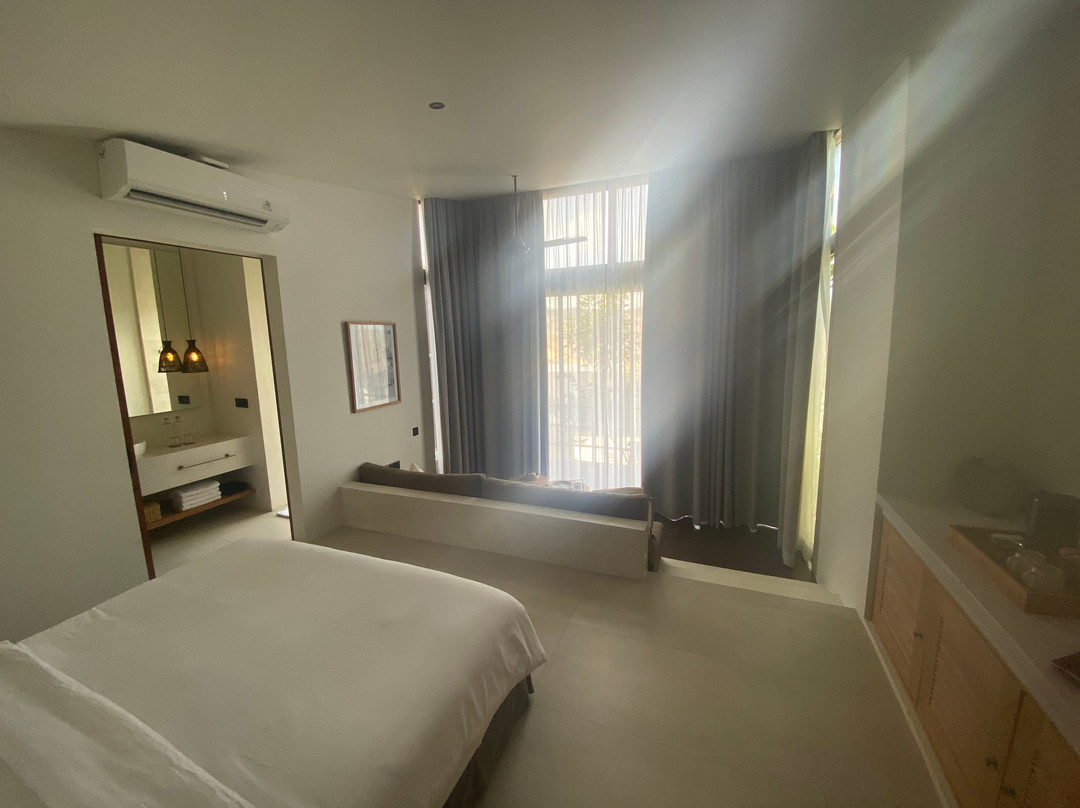 Somewhere Lombok主图