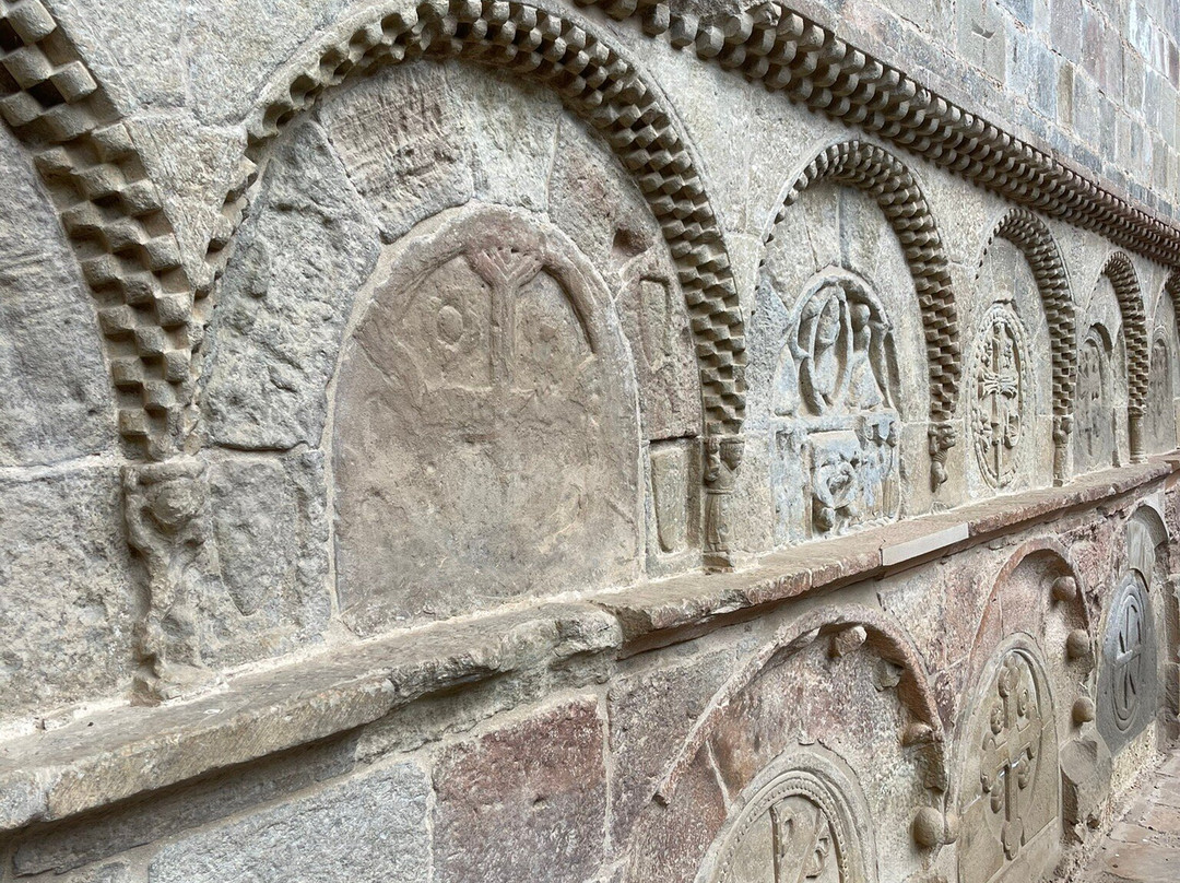 Monastery of San Juan de la Peña景点图片