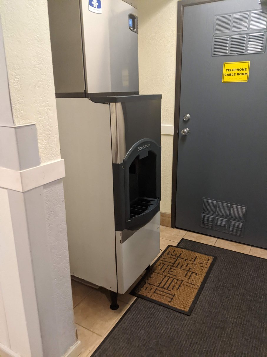 伯克利/埃尔瑟瑞托速8酒店-商务中心/多功能厅