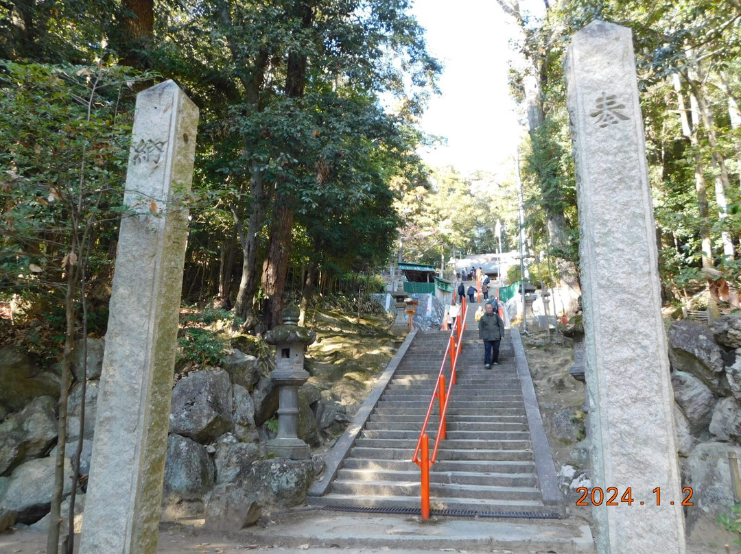 Mefu Shrine-宝冢市必去景点