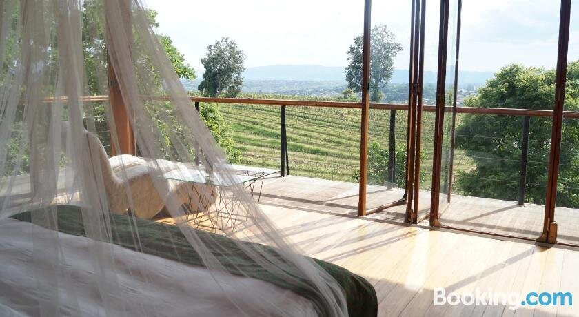 Monte di Vino Lodge主图