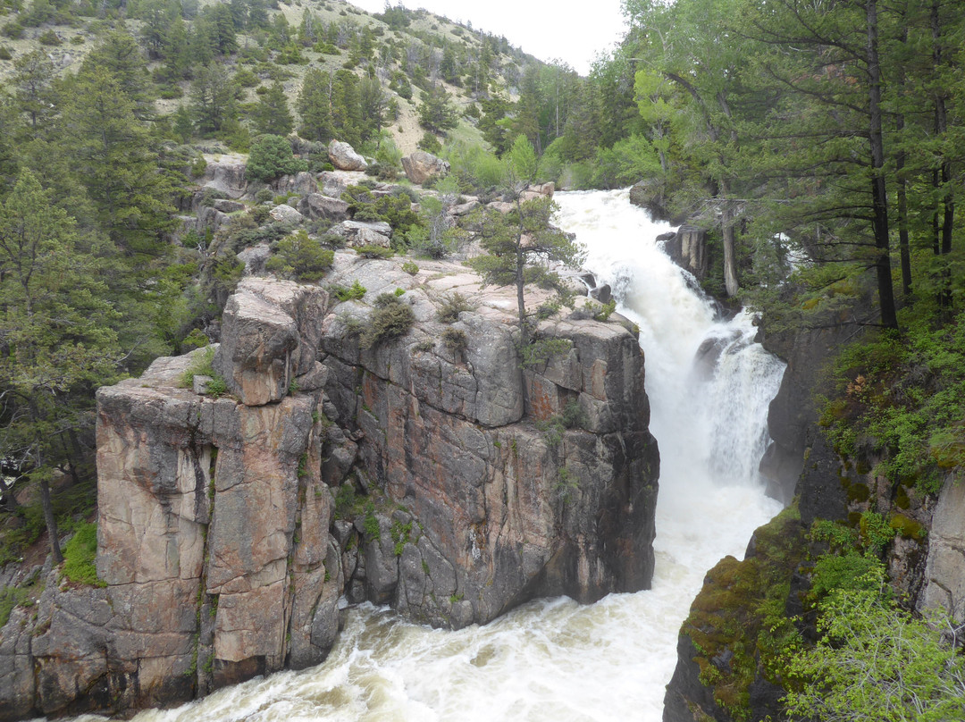 Shell Falls-谢里登必去景点