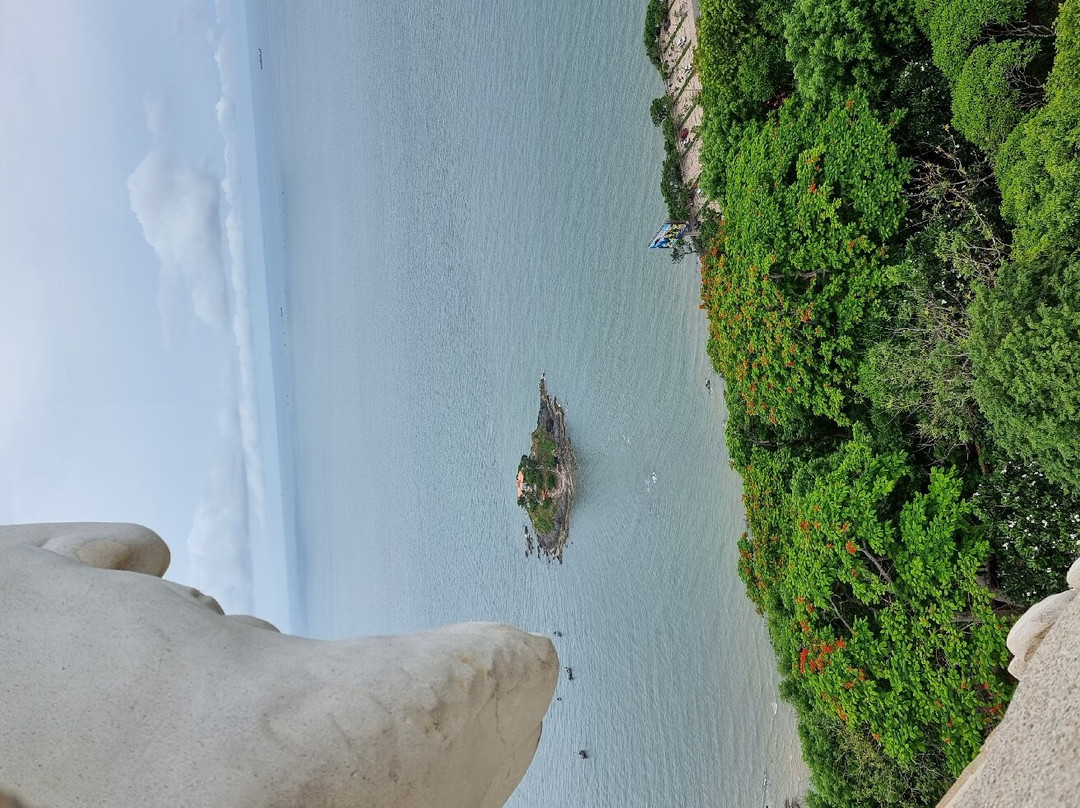 Jesus Christ Statue-头顿必去景点
