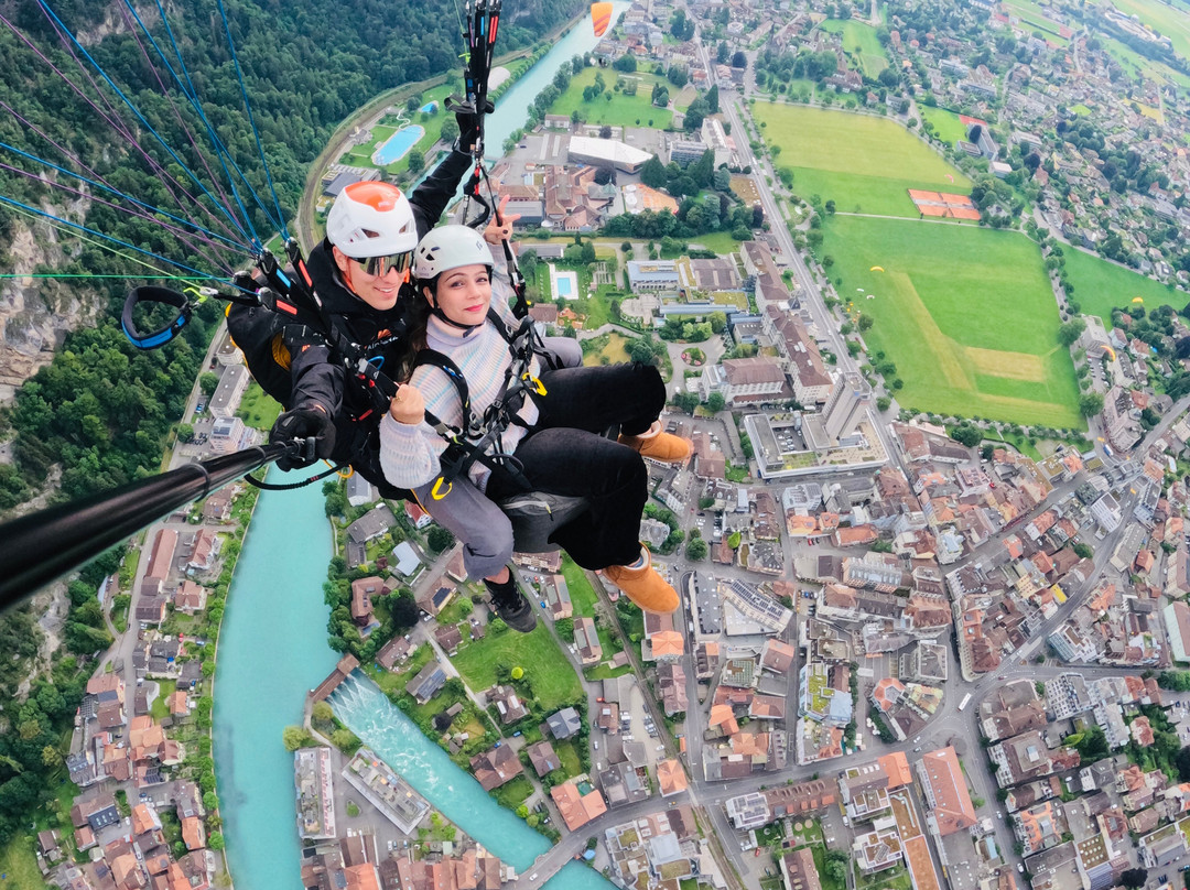 AlpinAir Paragliding景点图片