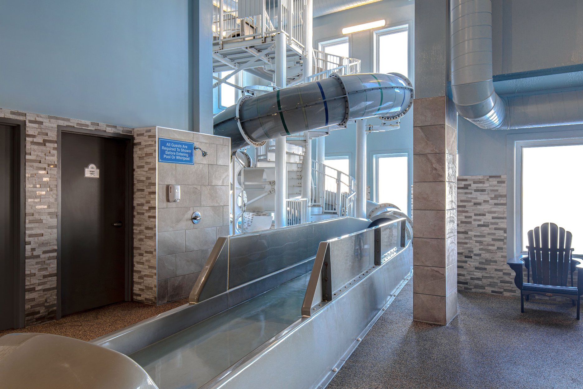 卡尔加里贝巴尔扎克戴斯酒店-泳池