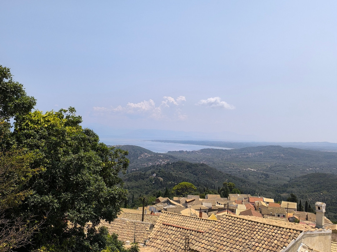 Georges bikes-Agios Georgios必去景点