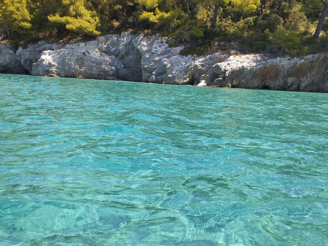 Stafilos Beach景点图片
