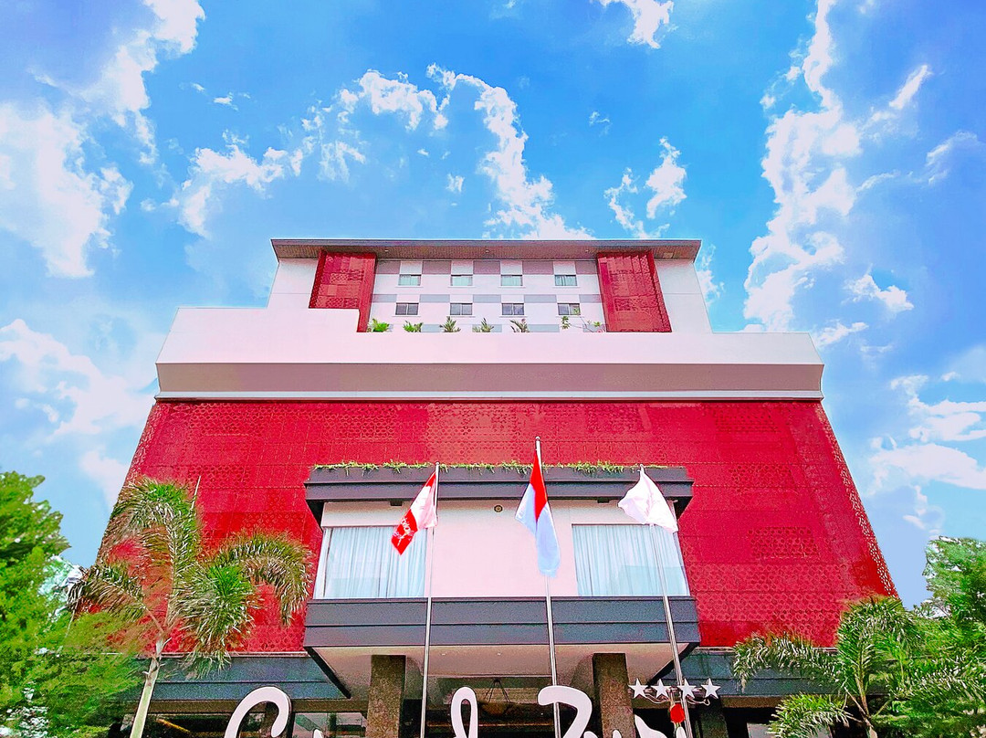 格兰德兹瑞皮卡巴鲁酒店主图