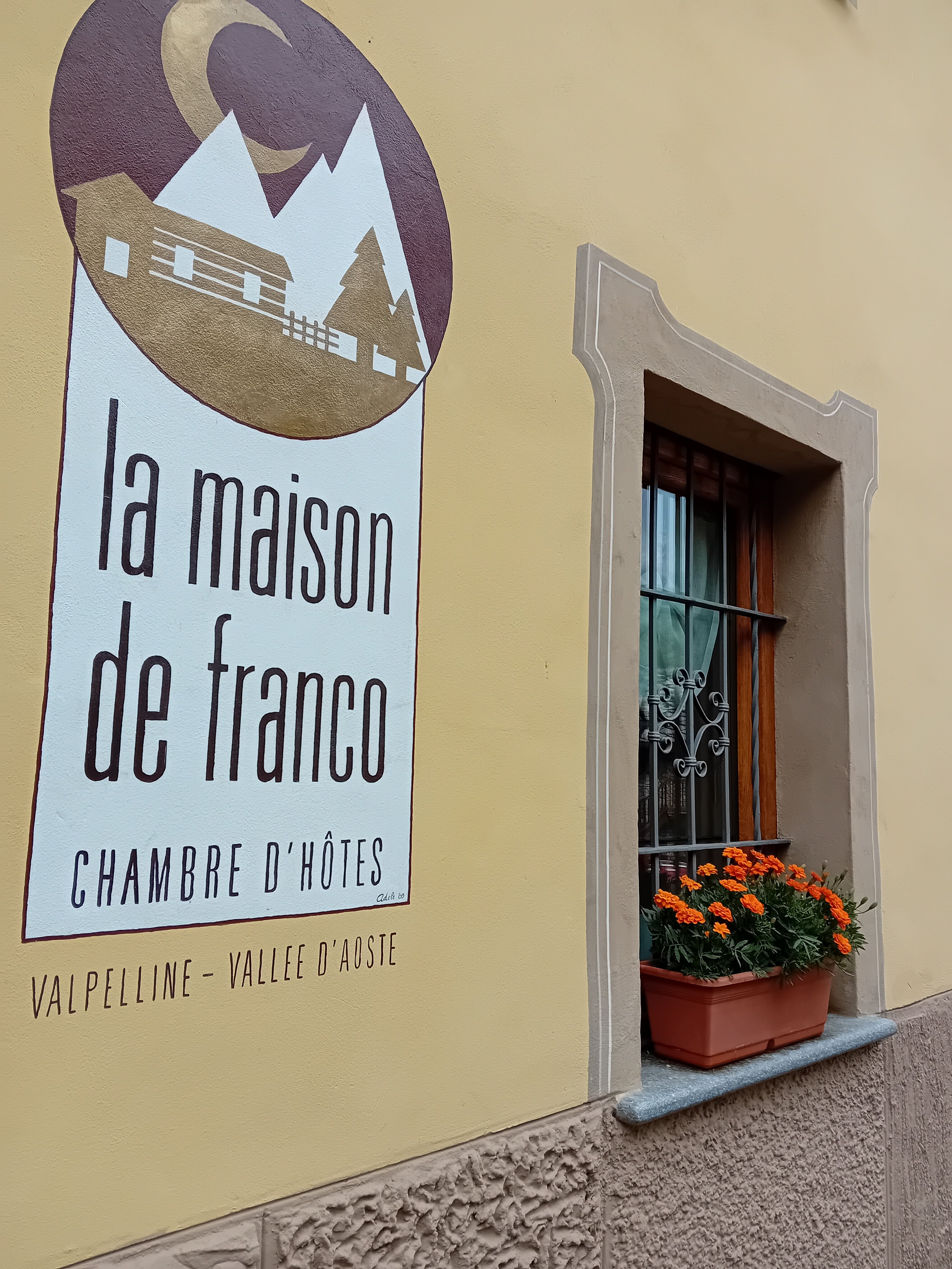 La Maison de Franco-官方