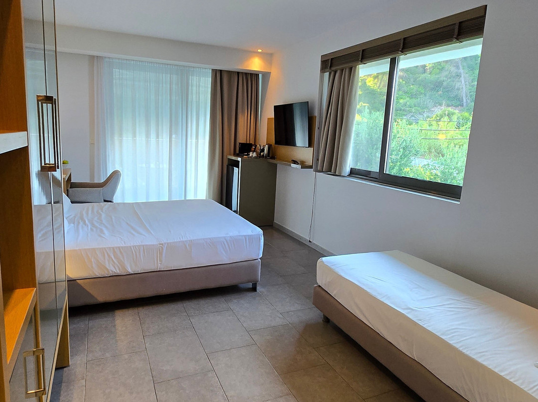 Margarita Sea Side Hotel主图