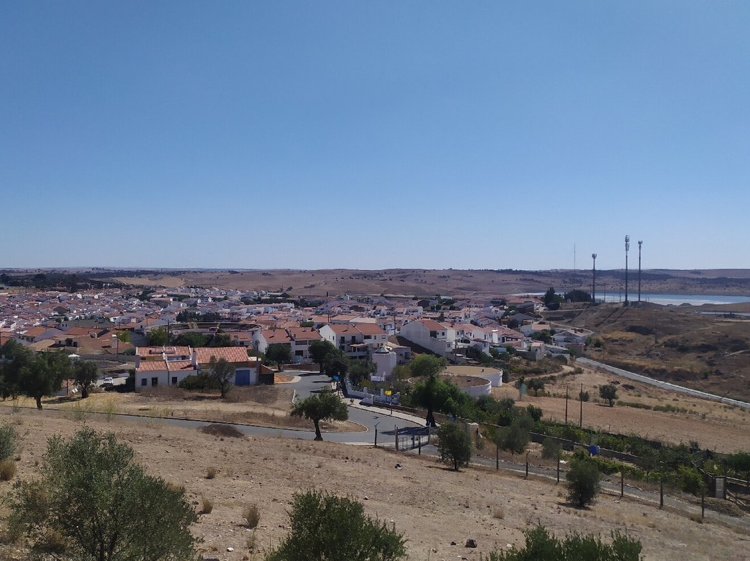 Igreja de Nossa Senhora do Castelo景点图片