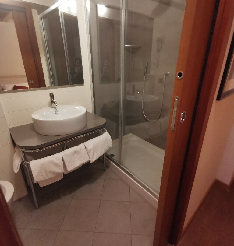 Hotel 5 Colonne主图