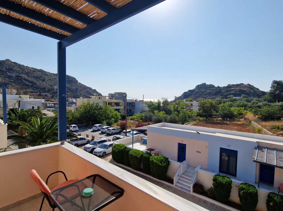 Emporios Bay Hotel主图