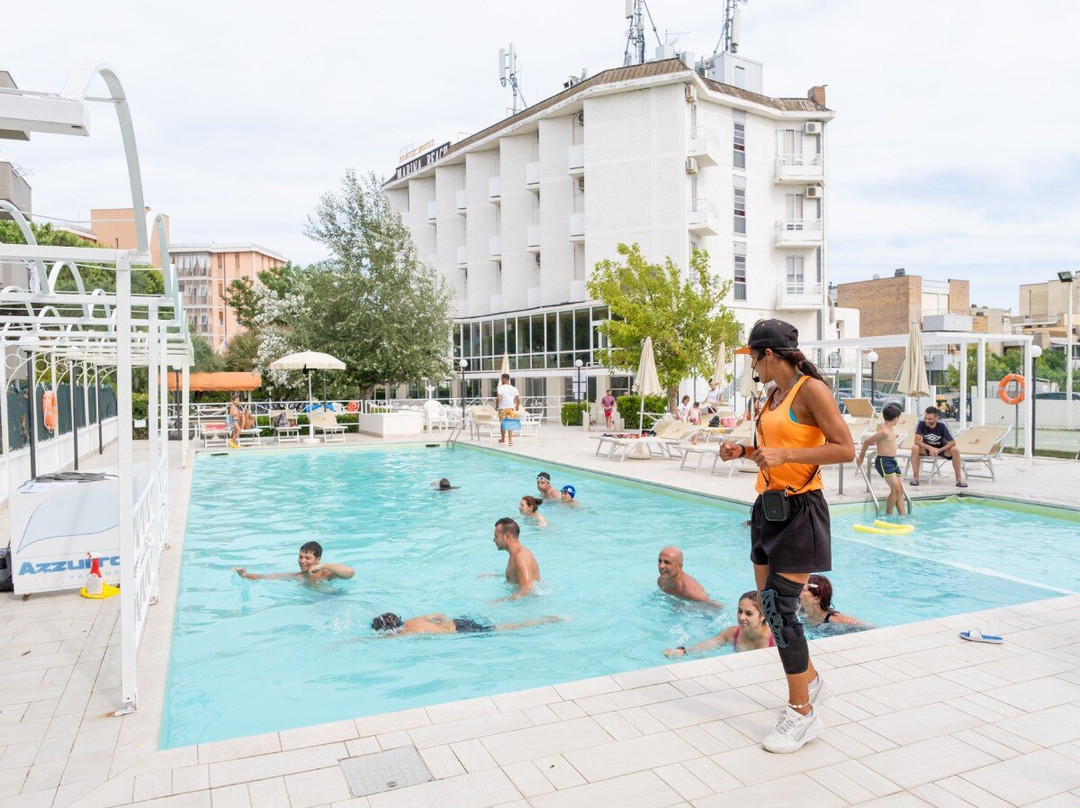 Family Hotel Marina Beach主图