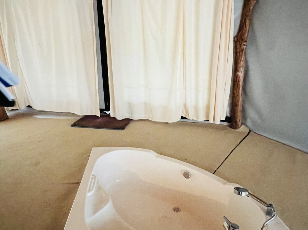 亚勒旅游露营地主图