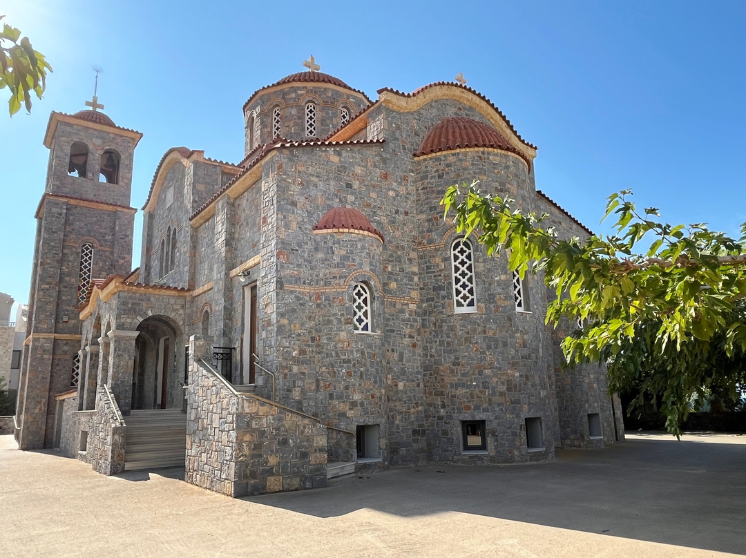 Boufos Beach-Sissi必去景点