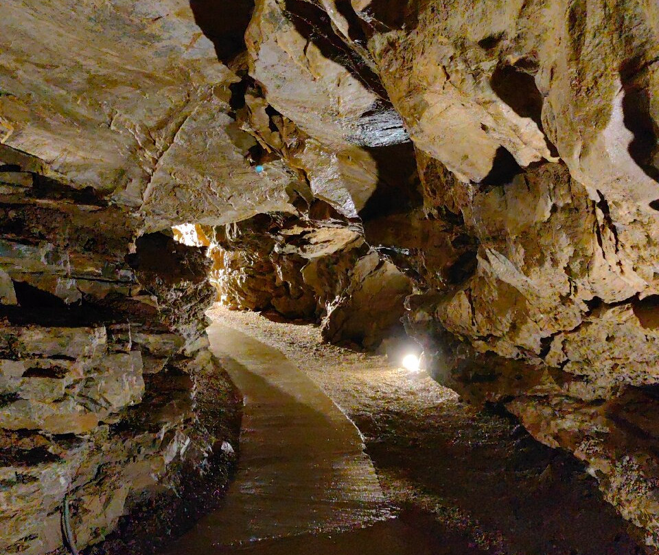Bystrianska Cave-Bystra必去景点
