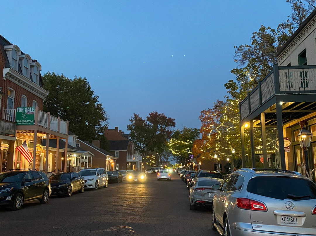 St. Charles Historic District-圣查尔斯必去景点