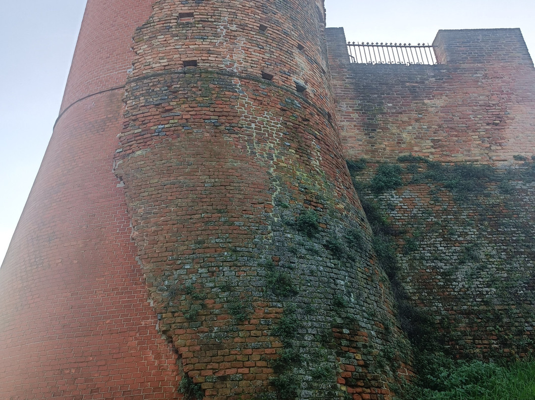 Resti Del Castello Di Castelnuovo Calcea景点图片