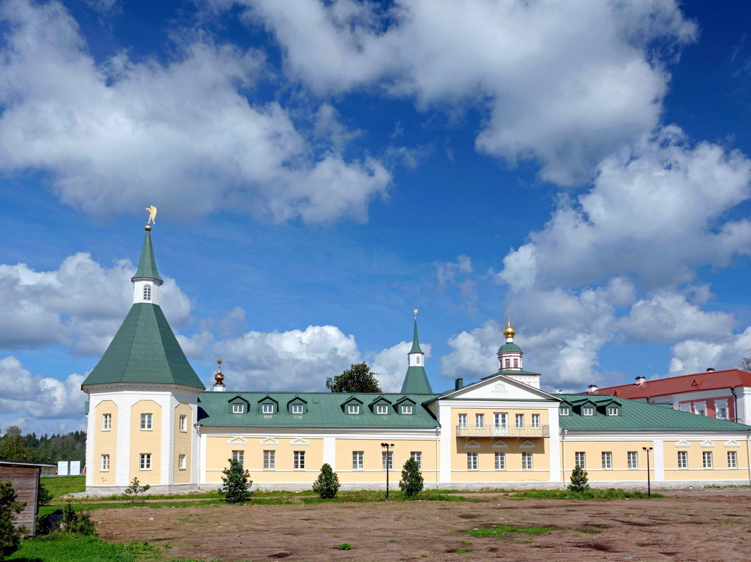 Iver Svyatoozersky Monastery景点图片
