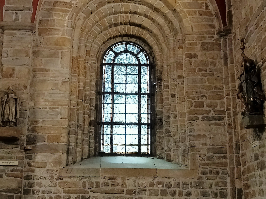 Collégiale Saint-Denis-列日必去景点