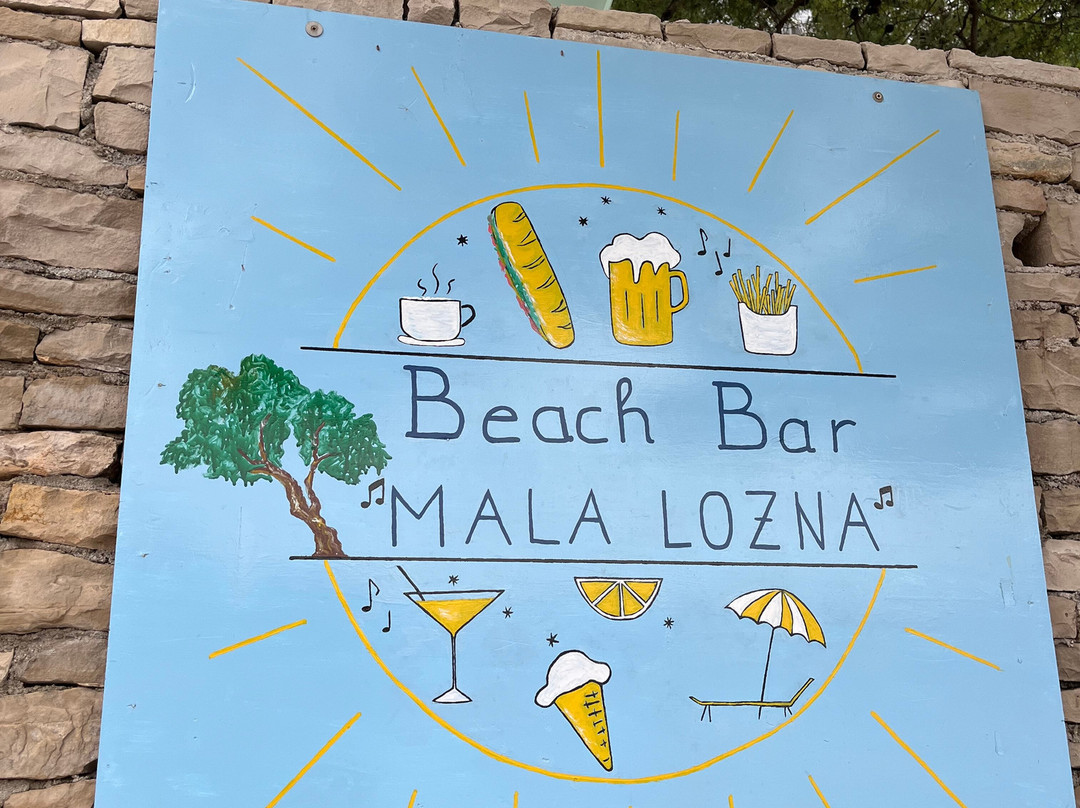 Beach Lozna Mala-Postira必去景点