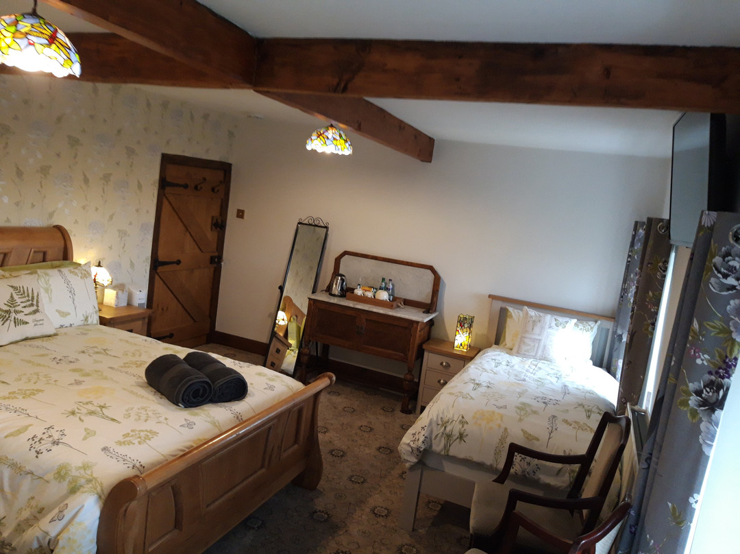 Upper Eyton Farmhouse B&b主图